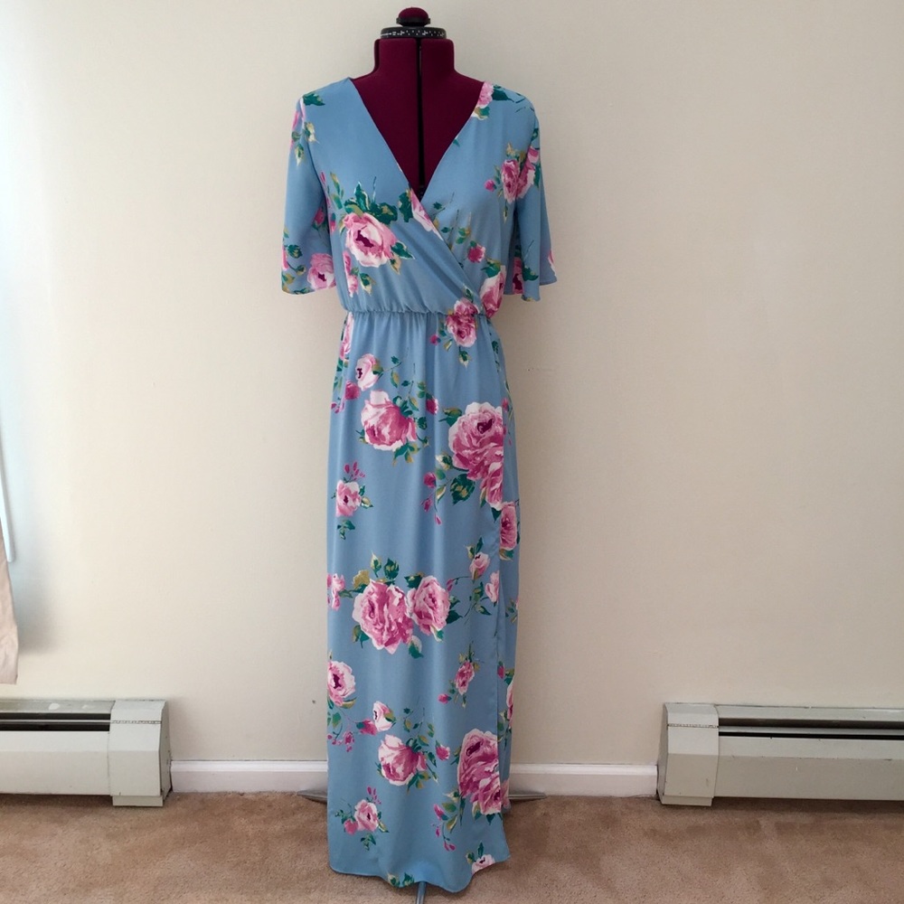 Beautuful Everly short sleeve maxi dress!